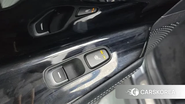 Kia Niro EV id 3402885 из Кореи 10