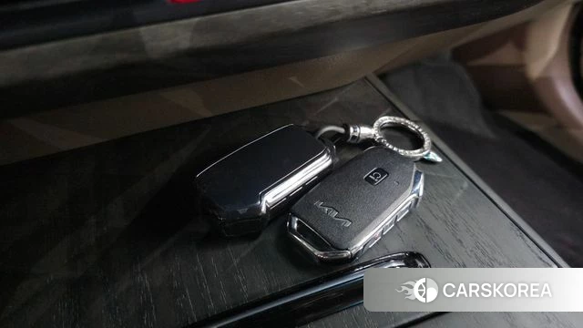 Kia K8 Hybrid id 4401531 из Кореи 10