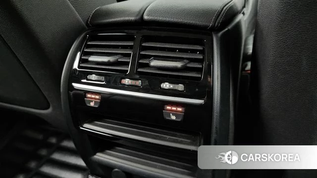 BMW 5 Series (G30) id 4581995 из Кореи 10