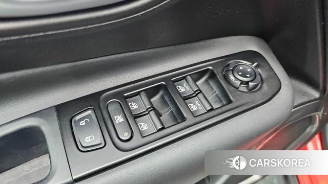 Jeep Renegade id 4250644 из Кореи 10