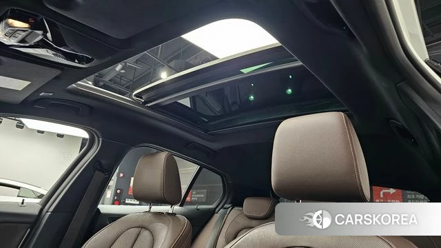 BMW 1 Series (F40) id 3941799 из Кореи 10