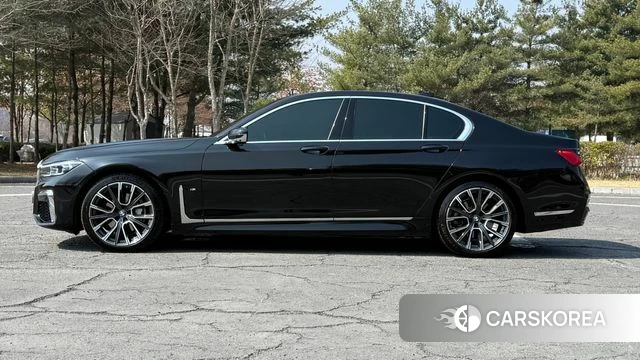 BMW 7 Series (G11) id 3806575 из Кореи 10