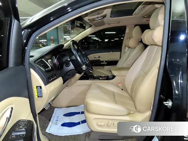 Kia The New Carnival id 3672682 из Кореи 10