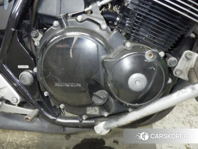 Проданный Honda CB400SF id 3997586 из Японии, фото 10