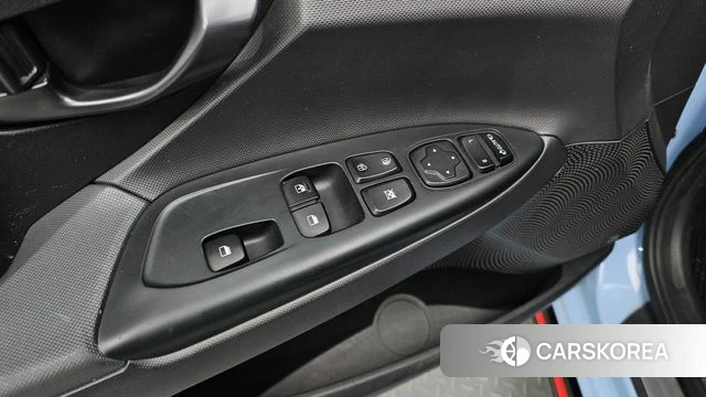 Hyundai Veloster (JS) id 4363130 из Кореи 10