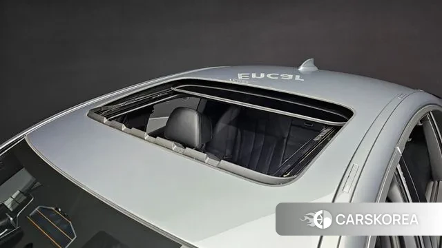 BMW 5 Series (G30) id 3410854 из Кореи 10