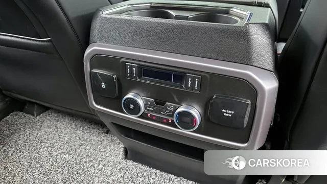 Ford Expeditation id 2998944 из Кореи 10