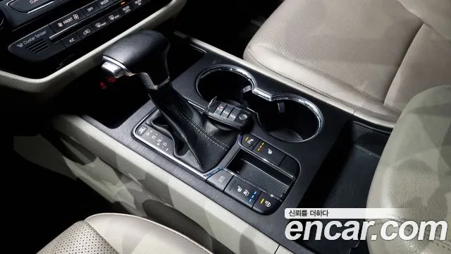 Kia The New Carnival id 2623211 из Кореи 10