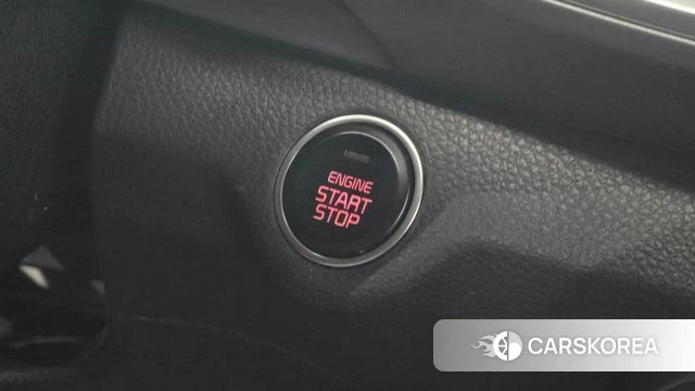 Kia Stonic id 4563396 из Кореи 10