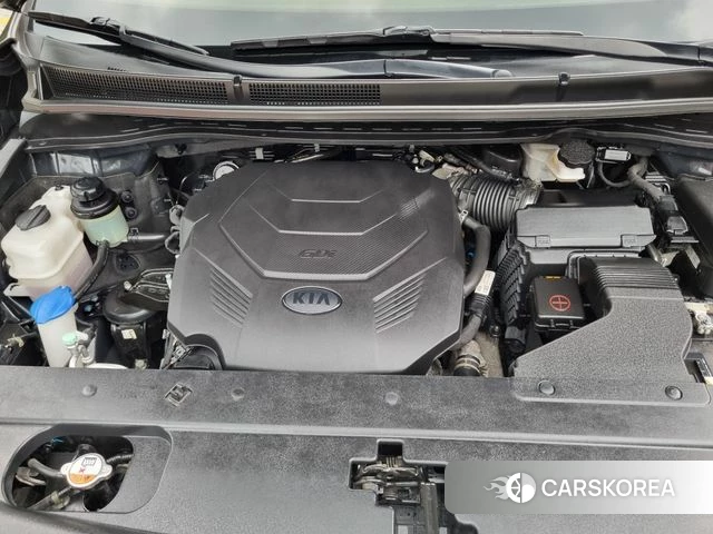 Kia The New Carnival id 4760113 из Кореи 10