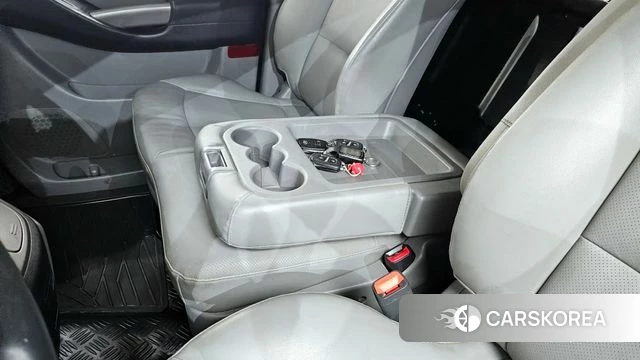 Hyundai The New Grand Starex id 4397650 из Кореи 10