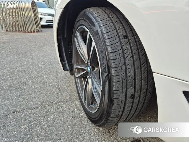 BMW 6 Series GT (G32) id 3758818 из Кореи 10