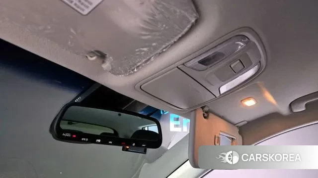 Kia Niro id 3045704 из Кореи 10