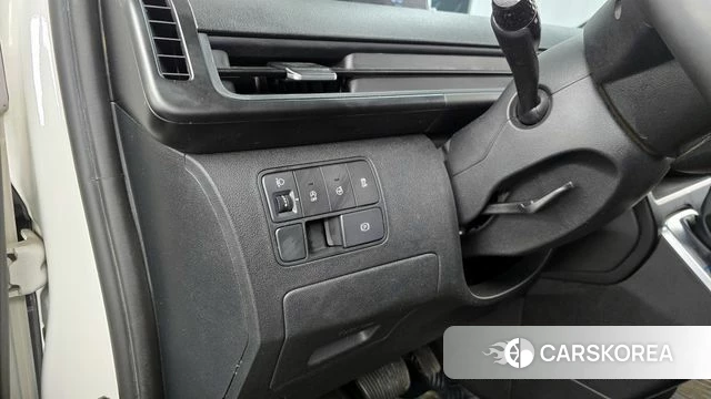 Hyundai Staria id 4376491 из Кореи 10