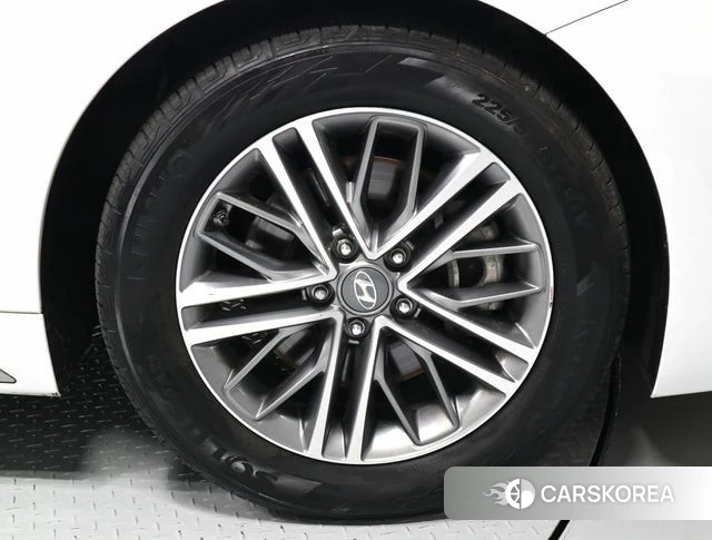 Hyundai Grandeur IG id 4465308 из Кореи 10