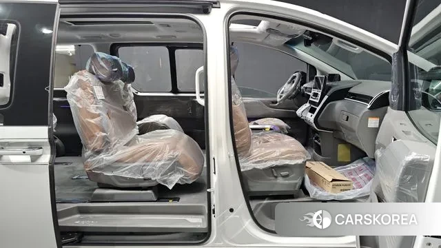 Hyundai Staria id 3744983 из Кореи 10