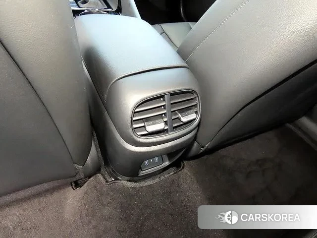 Hyundai The New Avante (CN7) id 3763146 из Кореи 10