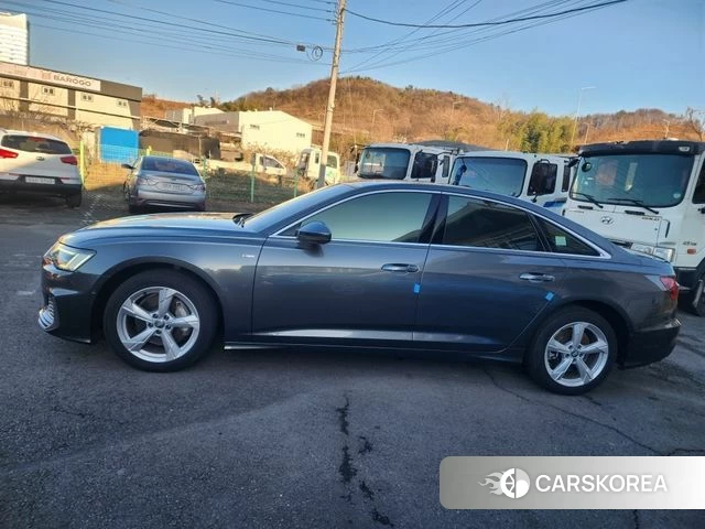 Audi A6 (C8) id 3879101 из Кореи 10