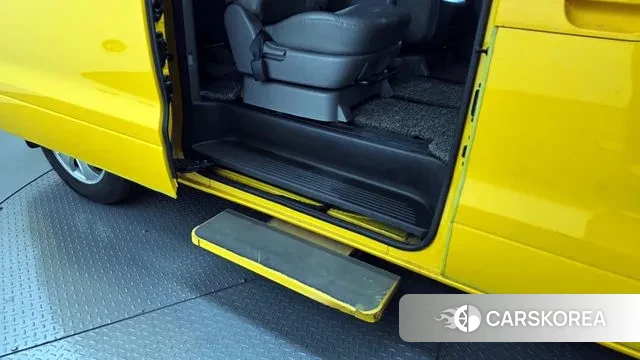 Hyundai The New Grand Starex id 3687165 из Кореи 10