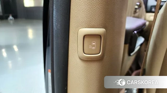 Kia The New Carnival id 3123219 из Кореи 10