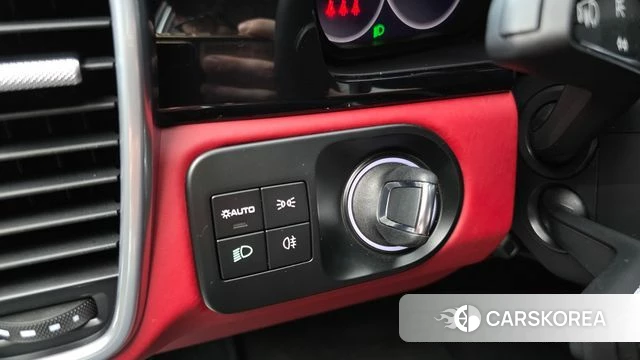 Porsche Cayenne (PO536) id 4422179 из Кореи 10