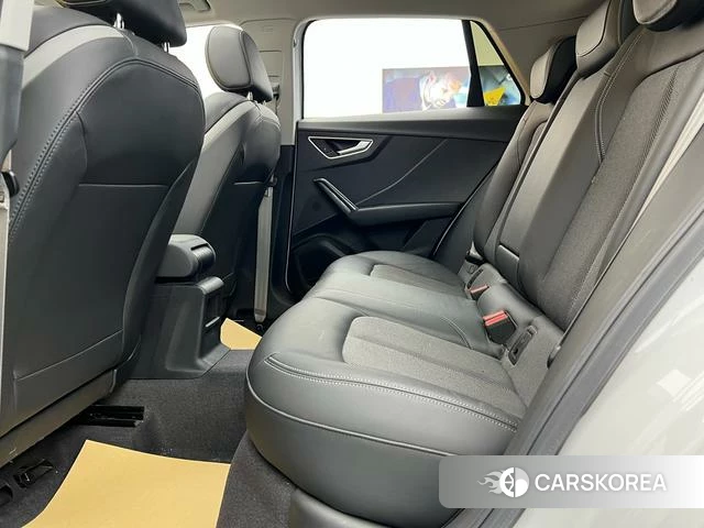 Audi Q2L id 4272188 из Китая 10