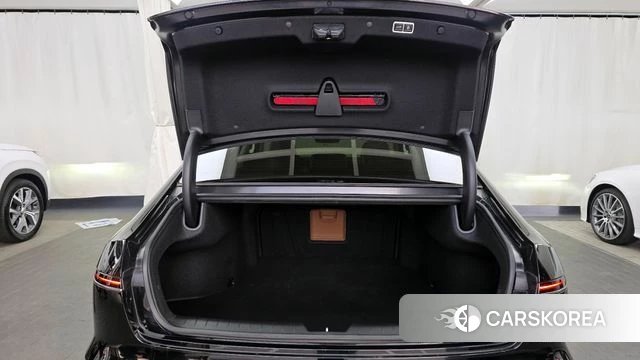 Hyundai Grandeur Hybrid (GN7) id 3850447 из Кореи 10