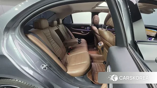 Mercedes-Benz E-Class W213 id 3736907 из Кореи 10