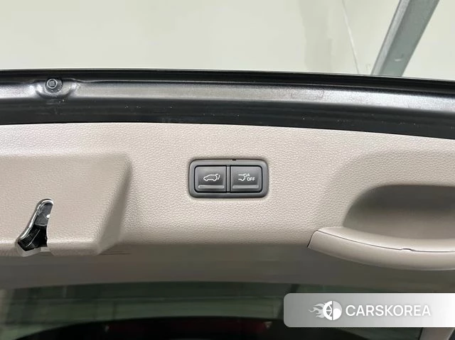 Kia Carnival 4th generation id 4367651 из Кореи 10