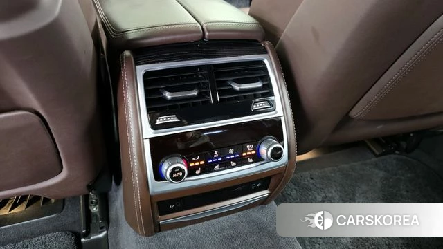 BMW 7 Series (G11) id 3861610 из Кореи 10