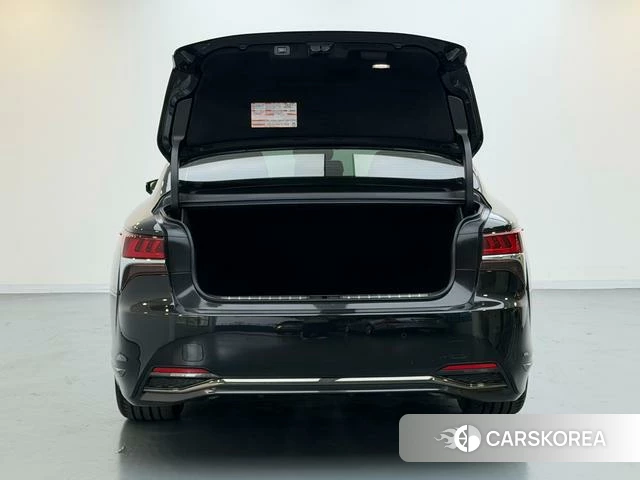 Lexus LS id 4211313 из Китая 10