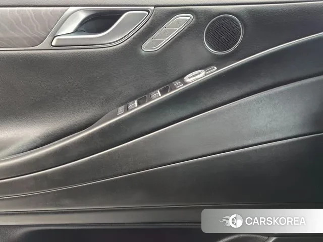 Genesis G80 (RG3) id 3732746 из Кореи 10