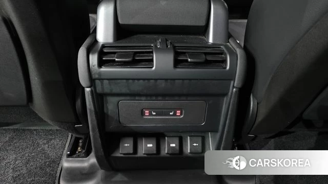Land Rover Defender (L663) id 4464691 из Кореи 10