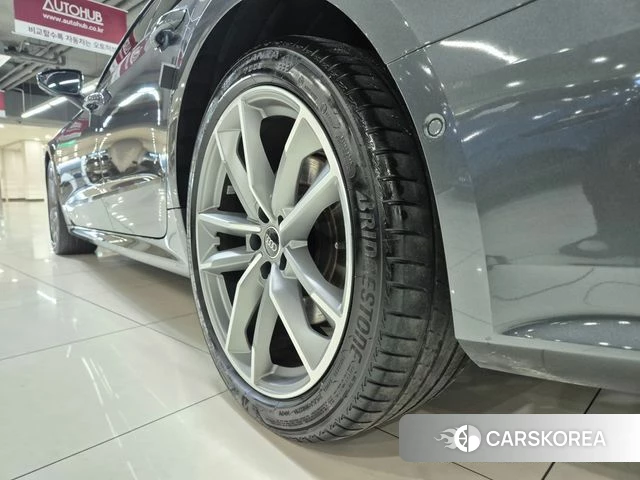 Audi A7 (4K) id 3914831 из Кореи 10