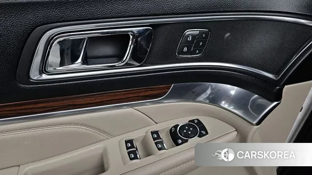 Ford Explorer id 3045279 из Кореи 10