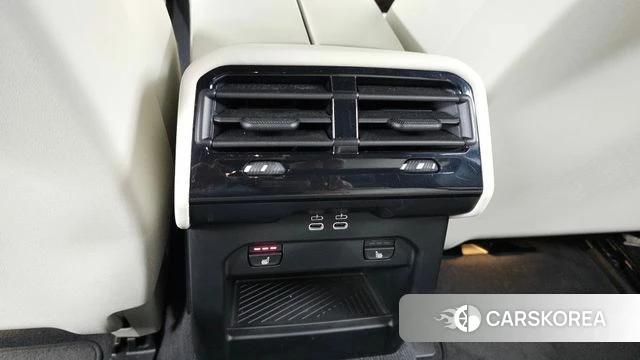 BMW 5 Series (G60) id 4686654 из Кореи 10