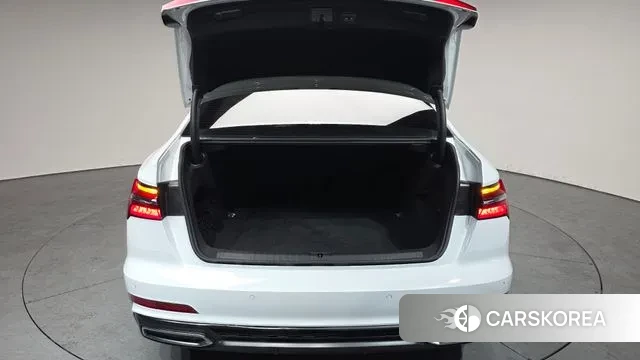 Audi A6 (C8) id 3751866 из Кореи 10