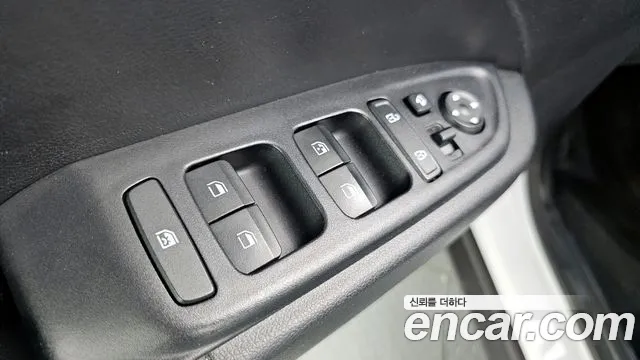 Hyundai Venue id 2682076 из Кореи 10