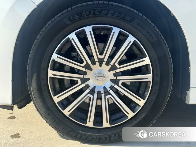 GAC Trumpchi Trumpchi M8 id 3863718 из Китая 10