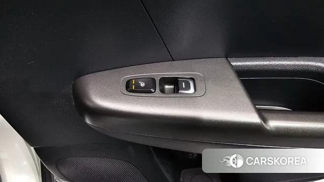 Kia Sportage The Bold id 3439963 из Кореи 10