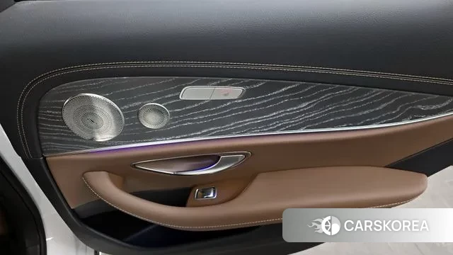 Mercedes-Benz E-Class W213 id 3576574 из Кореи 10