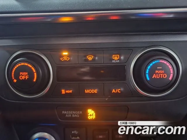 Nissan Leaf (ZE1) id 2891822 из Кореи 10