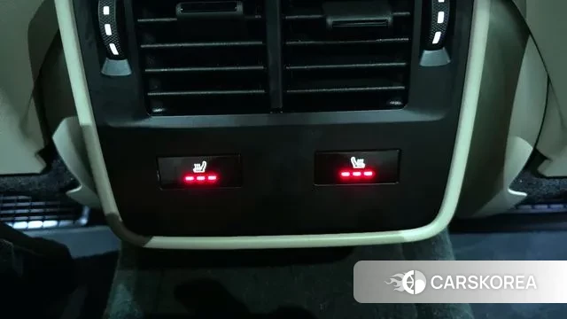 Porsche Taycan id 3472109 из Кореи 10