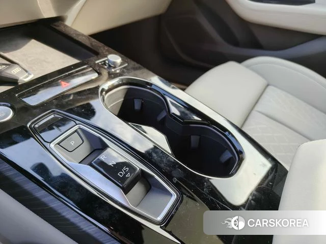 Audi A5L id 4239760 из Китая 10