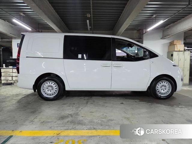 Hyundai Staria id 4395294 из Кореи 10