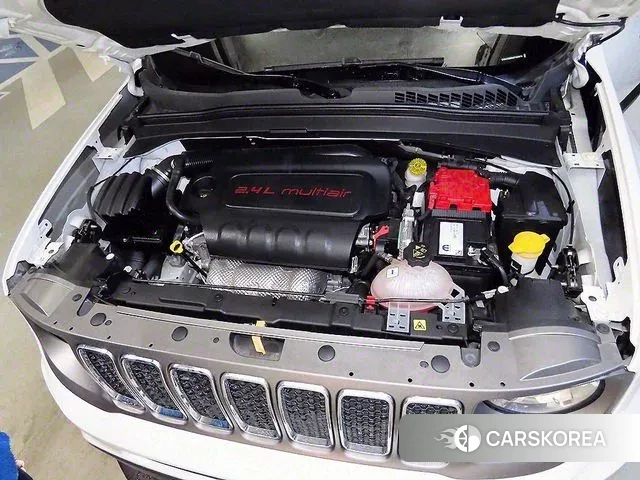 Jeep Renegade id 2997312 из Кореи 10