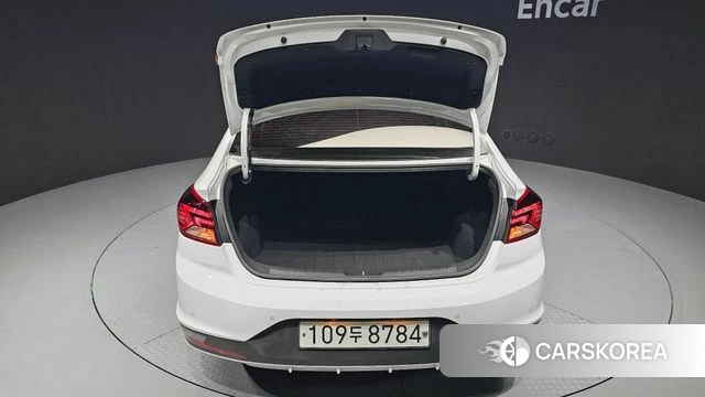 Hyundai The New Avante AD id 3853105 из Кореи 10