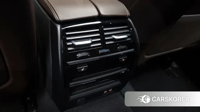 BMW 5 Series (G30) id 3489059 из Кореи 10