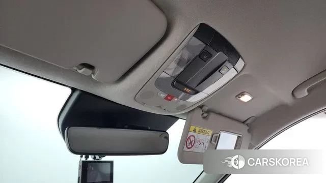 Kia Di Ol Nu Niro id 3591780 из Кореи 10