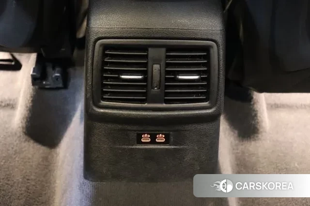 BMW X1 (F48) id 3546043 из Кореи 10